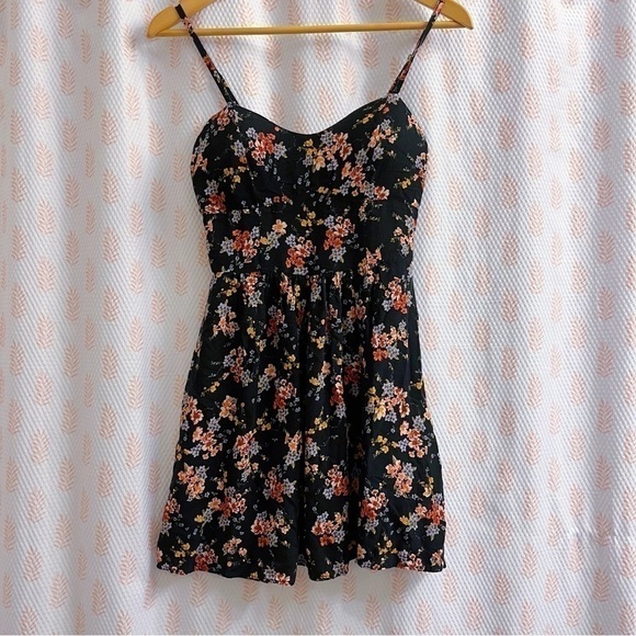 New Look Mini Dress Womens S Black Floral Spaghetti Strap Sweetheart Cute Chic - Picture 2 of 11